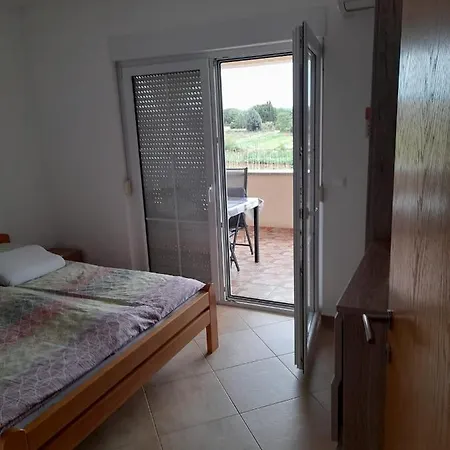Slavko Apartment *